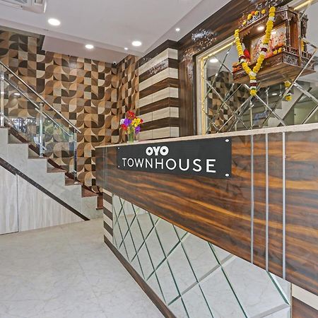 Super Hotel O Kiwi International ムンバイ エクステリア 写真